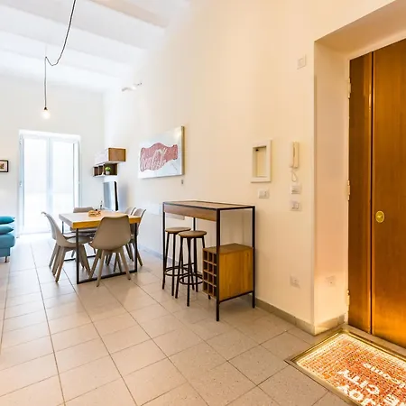 Urban Retreat 76 Appartamento Napoli