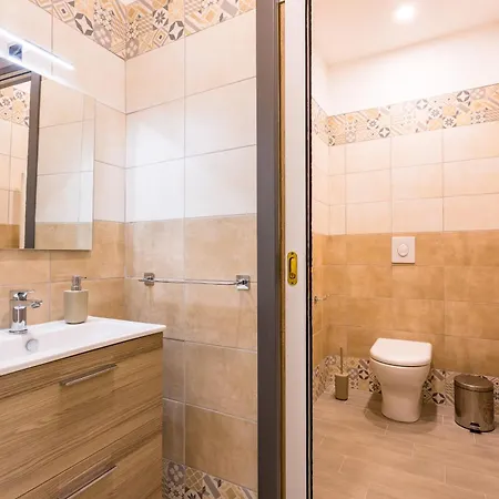 Апартаменты Urban Retreat 76